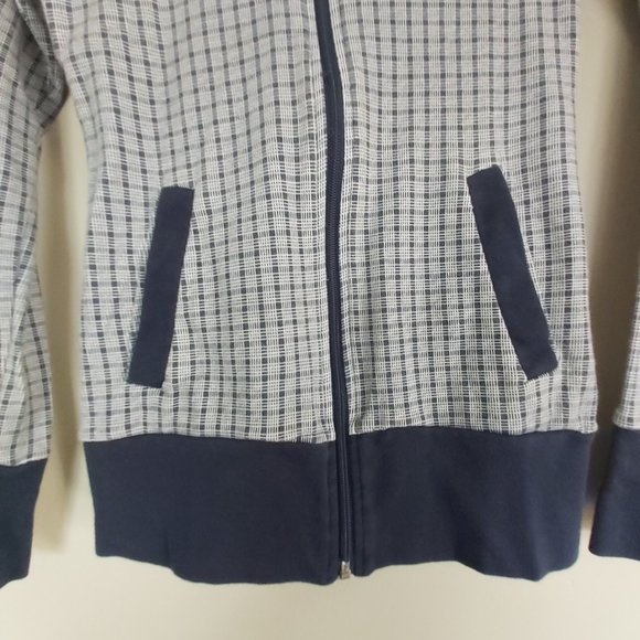 Bench zip up Hoodie - Picture 4 of 8